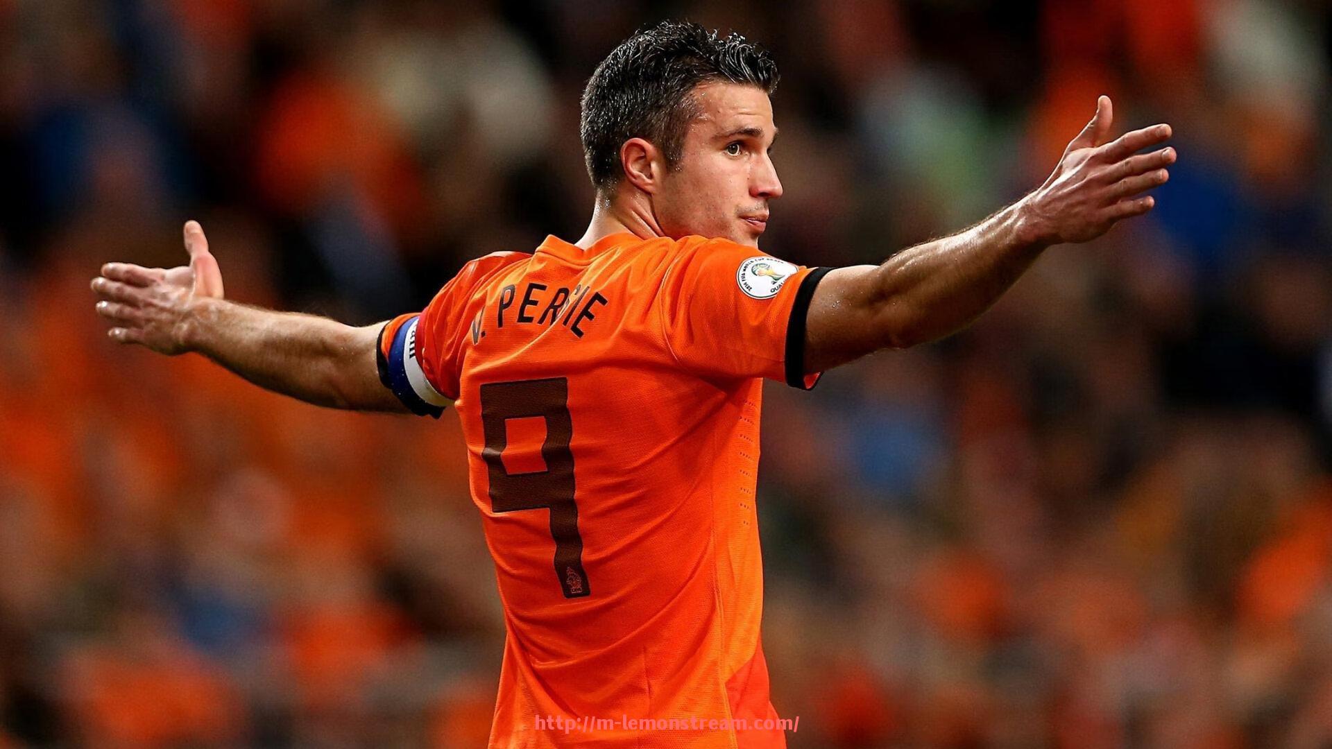 柠檬体育直播-热门评论盘点：2025年世俱杯媒体与球迷讨论焦点总结